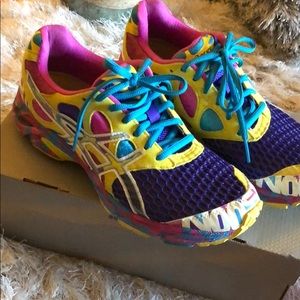Asics Noosa Gel Electric purple sz 8